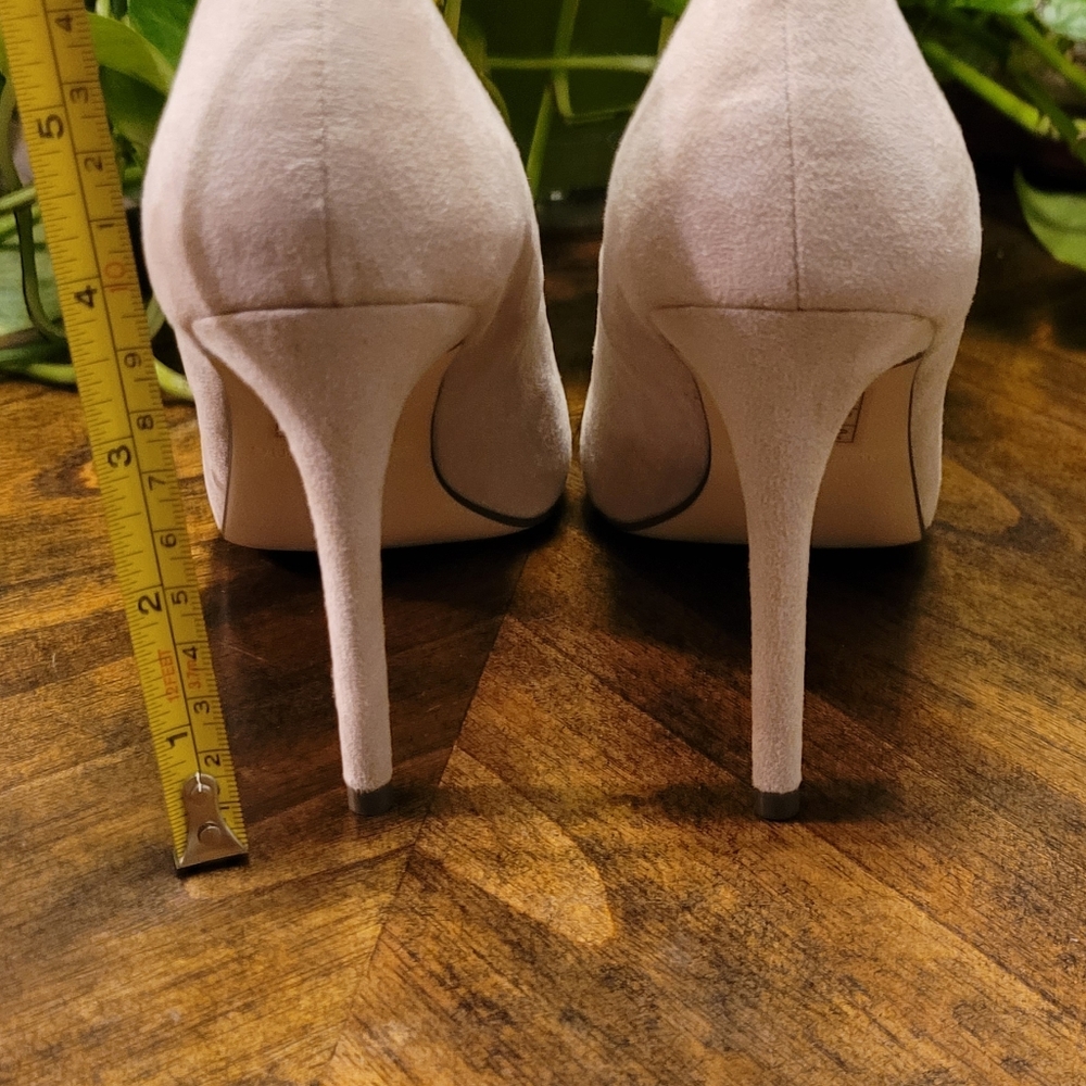 Call it spring suede pump - Picture 5 of 9